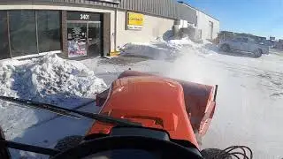 KUBOTA L4556 COMMERCIAL BROOM DEMO - GRAND L60 TRACTORS