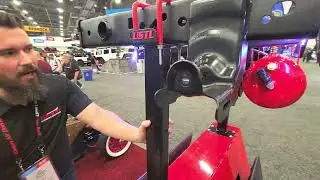 Truckstuff на выставке Sema 2022 с автоаксессуарами Kleinn.