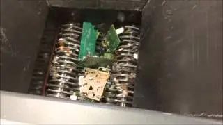 WEIMA ZM40 - Circuit Board Shredding