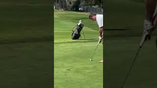Putting BAREFOOT! #golf #golfer #wtf #lol