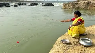 Fishing Video || How the village ladies fish catching in ajay river waterfall side || River Fishing 