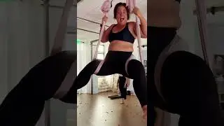 Plussize aerial yoga
