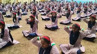 बैठे प्रकार रमणलाल शहा माध्य. विद्यालय प्रज्ञा संकुल संगीत कवायत 