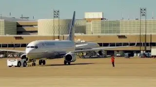 IAH HD Continental Express ERJ-145 Landing With BEST Terminal Views Super Long Taxi United