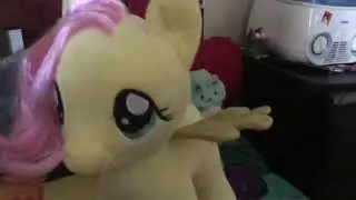 I bought a fluttershy plush!💕