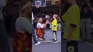 Когда никто в зале не ожидал от тебя такого 😃 #tricks #streetball #freestyle #dimavasilov