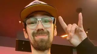 🔴Joe_Weee is Live! #Bowling at Bowlero Bakersfield #NewYear #NFL🤘🏻🎅🏻🤘🏻🎊🎉🎳🏈😸