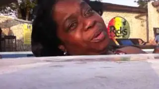 Queensofcooking poolside in Jamaica