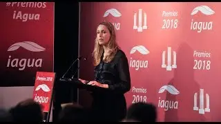 Olivia Tempest presents Smart Water Magazine at the iAgua 2018 Awards