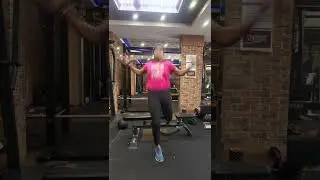 Clapping One-Leg Jumping Workout #jump #fitness #fitspiration #sports #explosiveworkout #viralreels