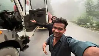 Kitna mast waterfall hai aap ko ye views media kabhi nahi dikha paye ga me ak lekin me ak  