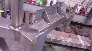 Escalera de hierro y madera en sito muy estrecho ewg