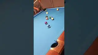 Snooker game with friendsSnooker game with friends