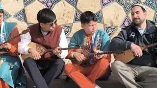 Dombıra - Kazakistan (Hoca Ahmet Yesevi T&uuml;rbesi)