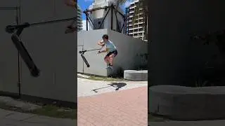 Insane pro scooter tricks in Miami😳🌴#insane #mustwatch #scooter #sub #tricks #shorts #shorts #fyp