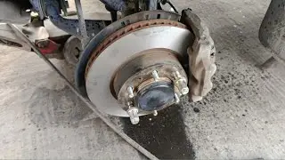 The Disc Brake Is Broken / How To Change The Tire Nut Bolt