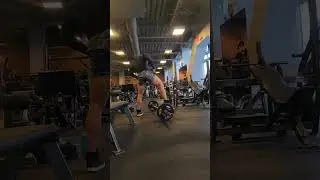 #legday #gymmotivation #goldgym #legtraining