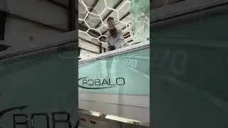 Polishing up this beautiful Robalo R270 then applying Xpel Fusion ceramic coating!