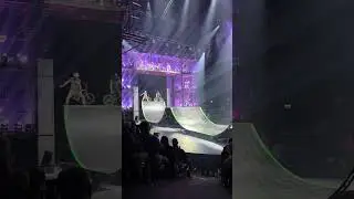 Show de bmx freestyle dentro de la carpa de un circo @CircusFlicFlac  Alemania @ordonezbmxshow 