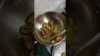 Desi Baingan Masala | Quick & Tasty Lunch #youtubeshorts #healthyfood #homemade #dailyvlog