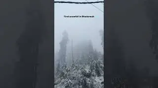 First snow fall in Bhaderwah ❄️❤️ #travel #explorenow #mountains #firstsnowfall  #bhaderwah