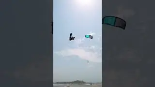 Big Air exhibition at Playa Salinas del Rey #kiteboarding #gkakiteworldtour #gkafreestyle #gkaxqa