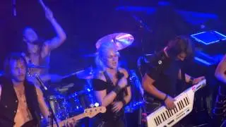 BATTLE BEAST - Kingdom // Black Ninja @ PARIS - Le Divan Du Monde - Sept  26, 2013