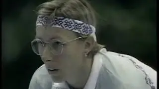 Slims Championships 1992 SF Martina Navratilova vs Lori McNeil  1st set only.