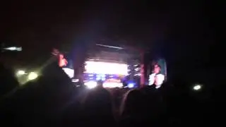 BEYONC&Eacute; live at V Festival: Crazy in Love