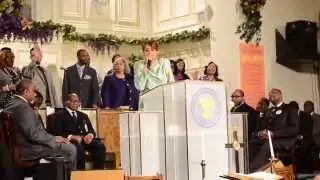 Dorinda Clark Cole singing 
