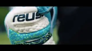 Reusch Serathor AX2 Hydro Grip