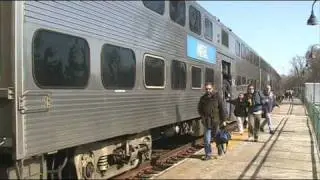 Metra Train 33 at Winfield, IL - 2/19/2009