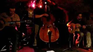 JAZZ MANOUCHE - Stringswing 2 - bar new amsterdam - 28 mai 2009