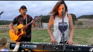 Gav and ninas first gig as a duo covering #siatitanium #gavandninaduo #brokensea