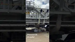 Up close with a crawler at @NASA for #nasasocial and this thing is a beast! 15mil pound capacity!