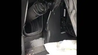 Jayco Seneca (Freightliner S2RV chassis) clicking/ticking/sticking steering wheel. Partial solution.