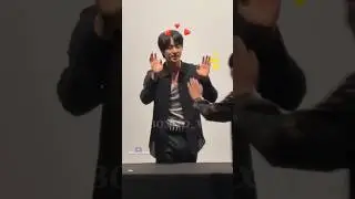 Staff is used to Jin's tantrums😂💅🏻 #jin #shorts #bts #fanmeeting #fypviralシ