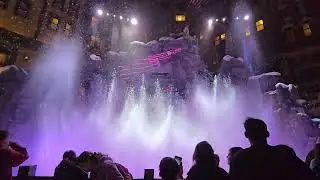 Sams Town FREE Holiday Show Water Snow Snowing Kid Family Cheap Things to Do Las Vegas Xmas Events