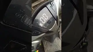 How to switch battery of hero optima cx er