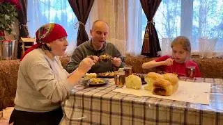 Peaceful Mountain Life🏔️| Ukrainian Carpathian Village Family, Simple Living & Homemade Food