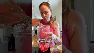 &ldquo;El Shake&rdquo; (proteina de vainilla con fresas) #antichef #facil #practical #mealprep #delicious