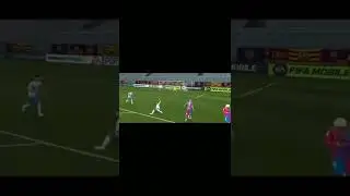 Julian-Alvarez bodies the defender #alavarez#manchesterunited#manchestercity#transfernews#fifa22#fm