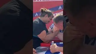 Гераськин выносит категорию #армрестлинг #борьбанаруках #armwrestling #armsport #armgame #титаны