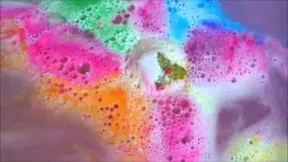 Luxury Lush Pud Bath Bomb Demo (Lush)