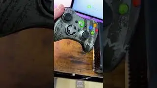 Minecraft on Xbox 360 in 2025 ⛏️💚 Still Blocky. Still Legendary.