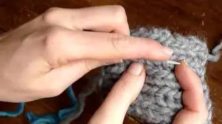 Tricot : Rentrer les fils sur un ouvrage en côtes