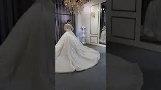 2021 Newest luxury lace and heavy beading wedding dress with long sleeve China wedding dress online