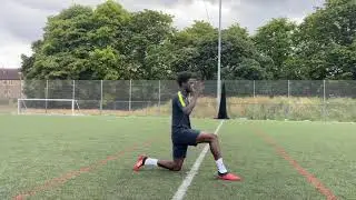 Speed mechanics & linear change of direction for football with Darko Gyabi