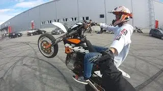 SUPERMOTO WHEELIE PRACTICE