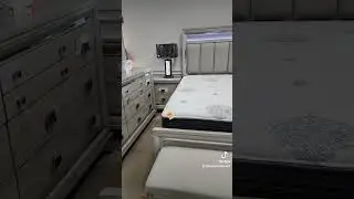 Vegas Furniture Queen Bedroom Set